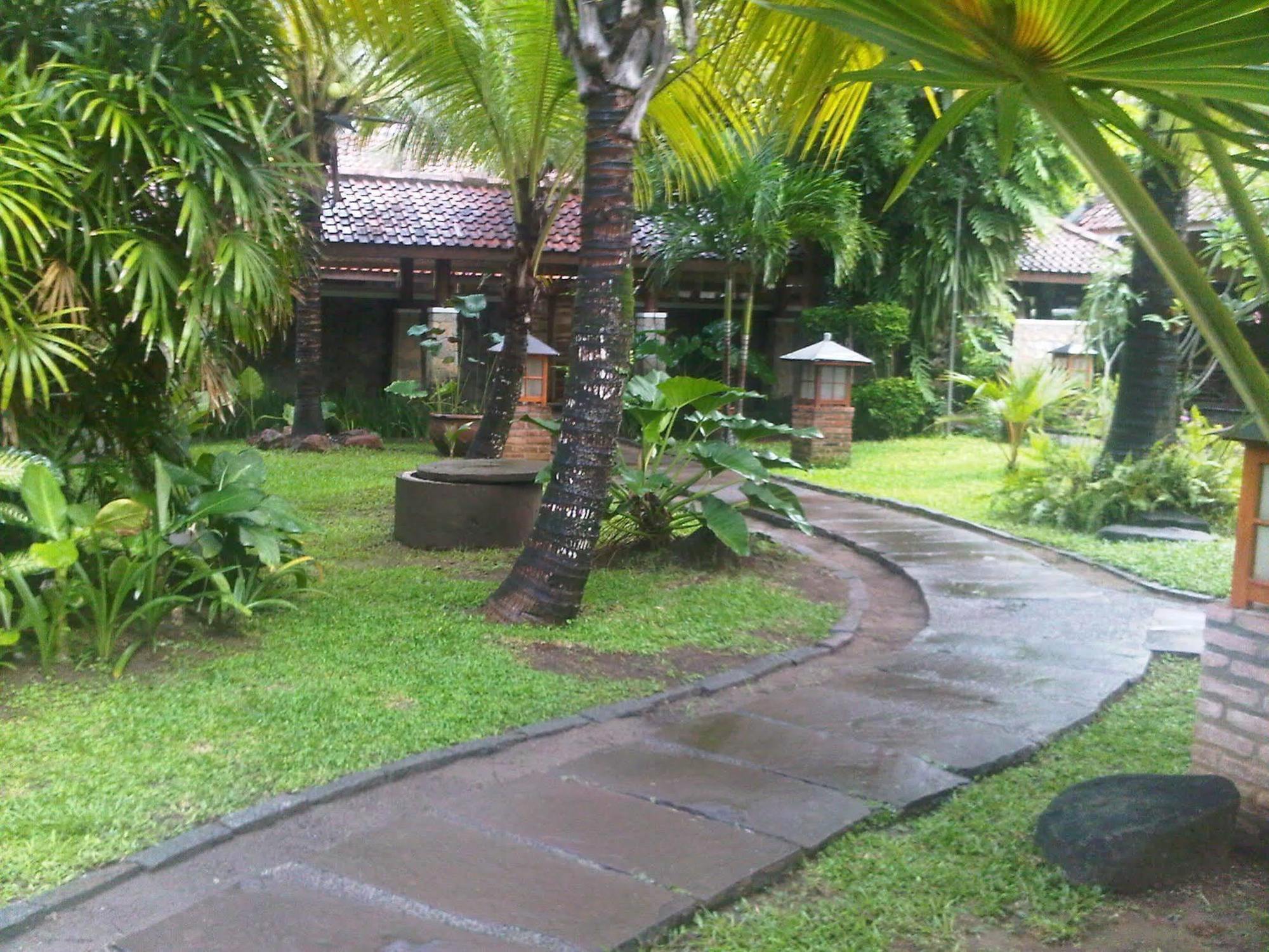 Sunrise Hotel Beach Pangandaran Dış mekan fotoğraf